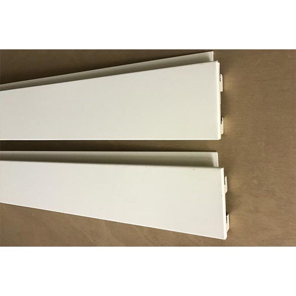 metal-slatwall-back-panel